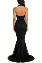 Sleek Sleeveless Fitted Women's Maxi Dresses