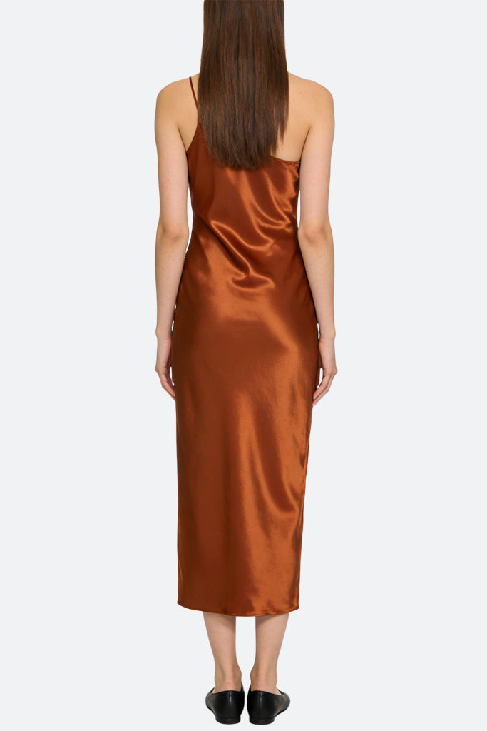 Sensual One-Shoulder Pleated Slit Midi Dress