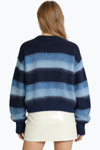 Women's Crew Neck Gradient Stripe Texture Casual Comfortable Sweater