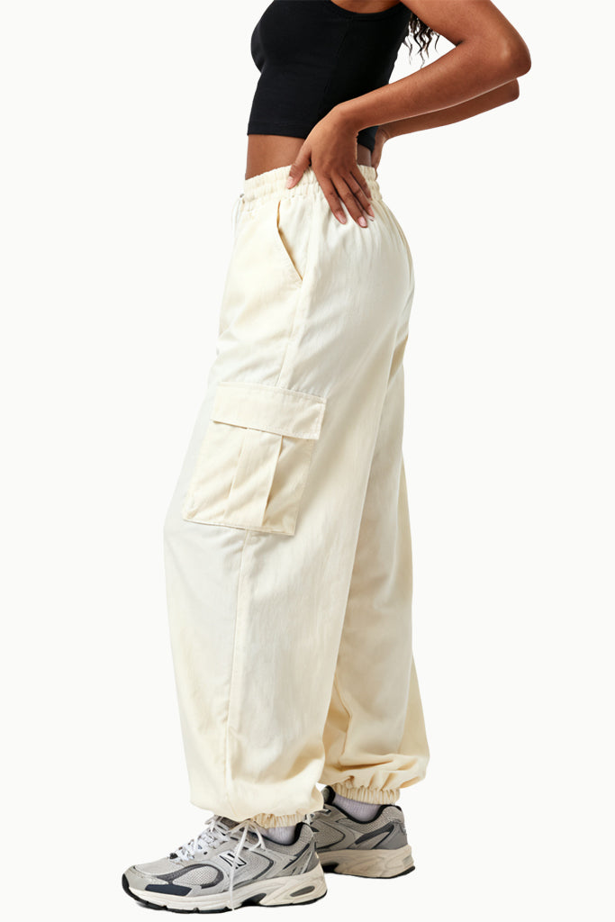 Chic Sleek Loose Women's Sports Pants